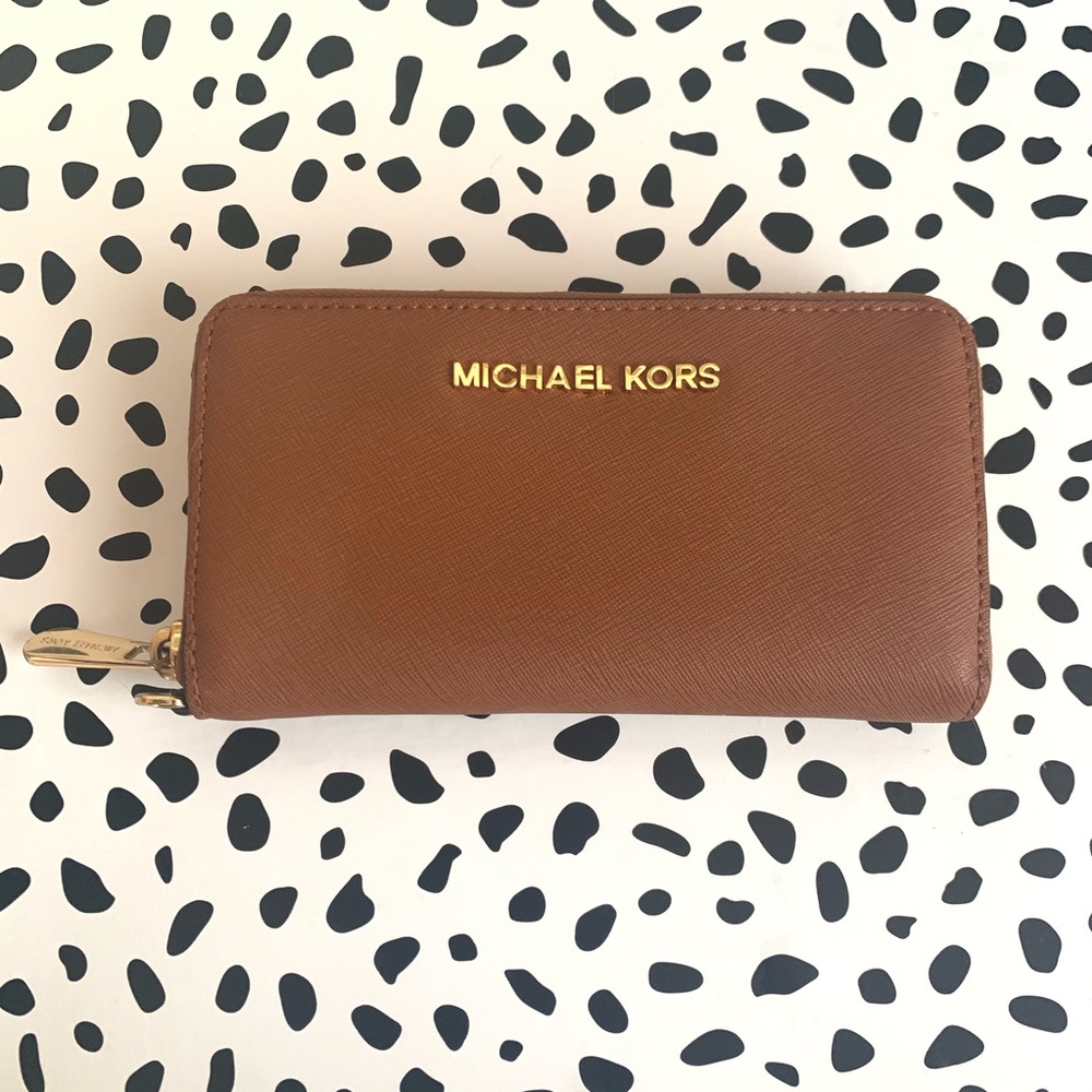 michael kors jet set wallet